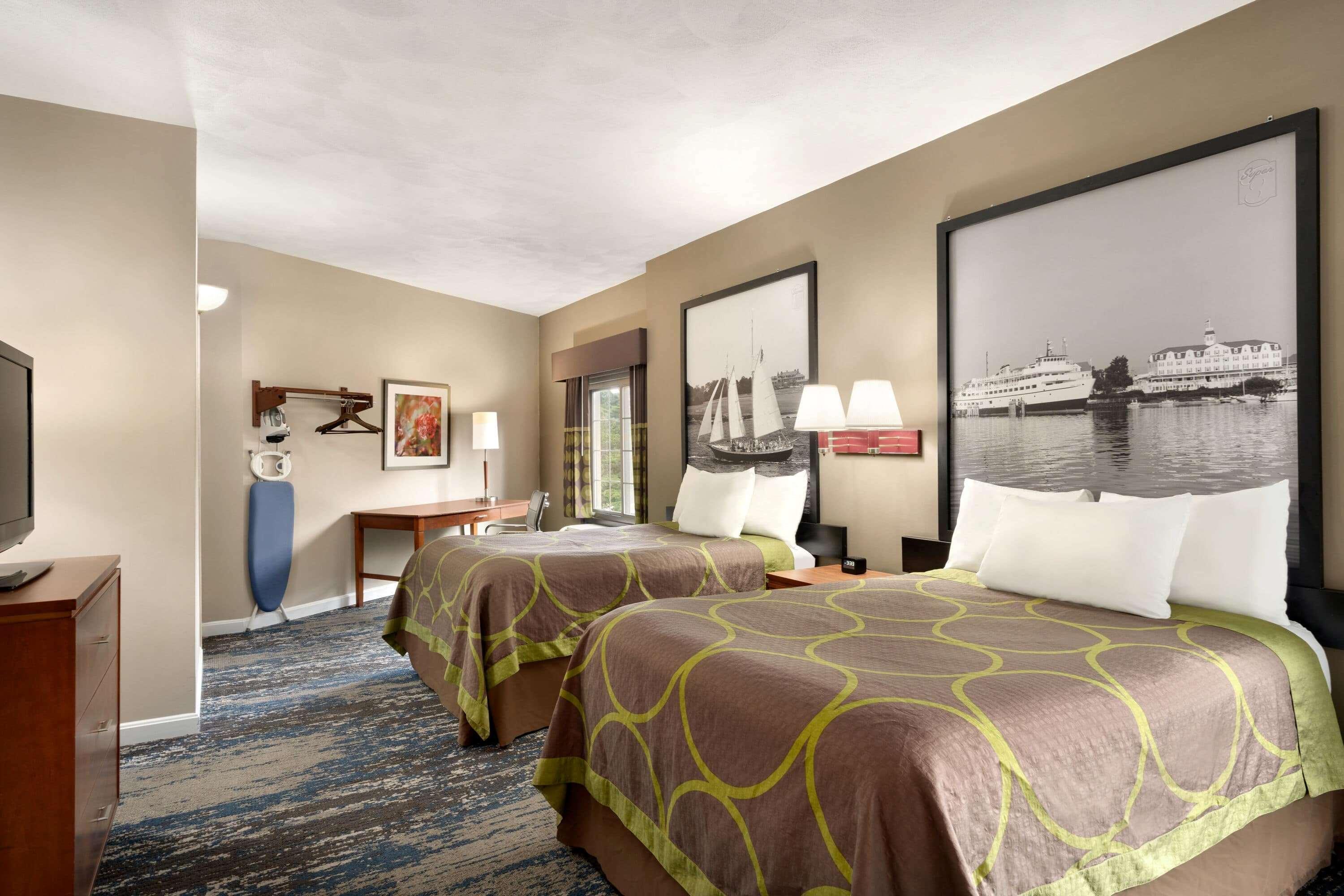 Super 8 By Wyndham West Greenwich/Providence Exteriör bild